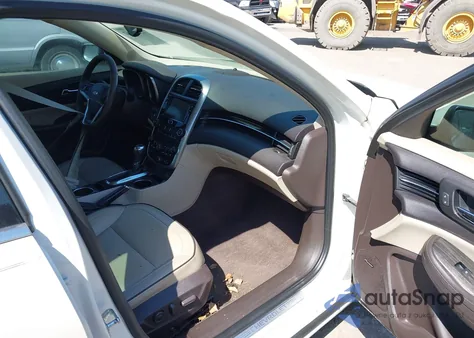 2014 Chevrolet Malibu 2Lz z USA, uszkodzony, nr VIN 1G11J5SX4EF276140